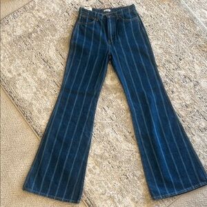 Wrangler Wanderer laser stripe flare Jean
